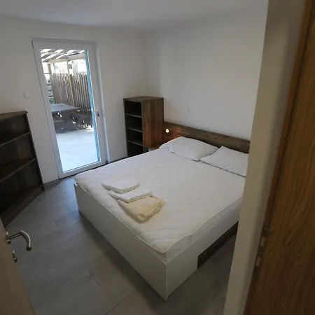 Apartament Baroni Pinezići